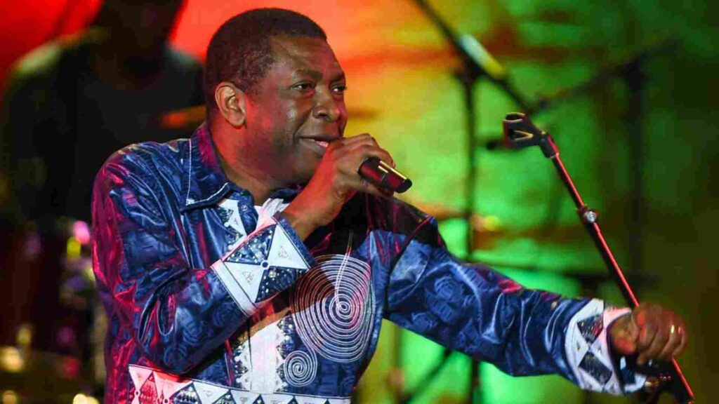 Youssou Ndour et « Téléphone » : une chanson qui annonçait déjà l'ère du numérique