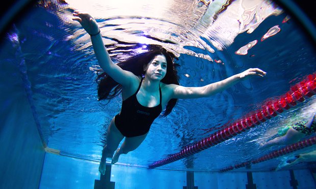 Après avoir sauvé 18 personnes de la noyade lors du naufrage de leur embarcation de fortune, une réfugiée Syrienne participera... Au 200 mètres nage libre des Jeux Olympiques de Rio !