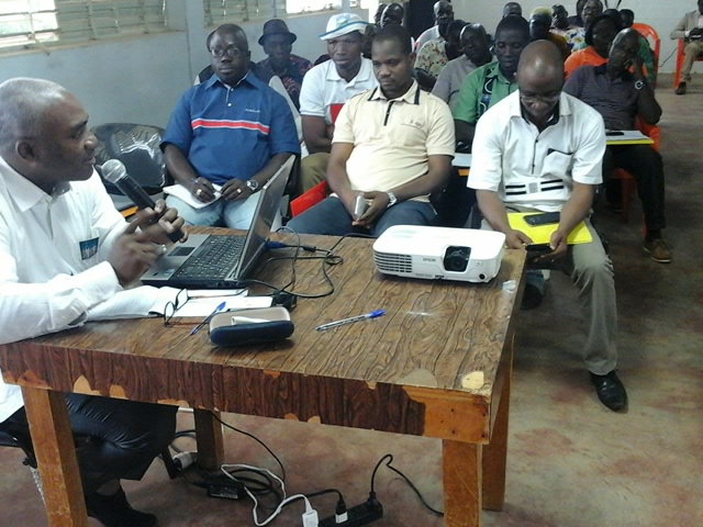 De la graine de coton offerte à des agriculteurs ivoiriens détournées et revendue au Mali et Burkina