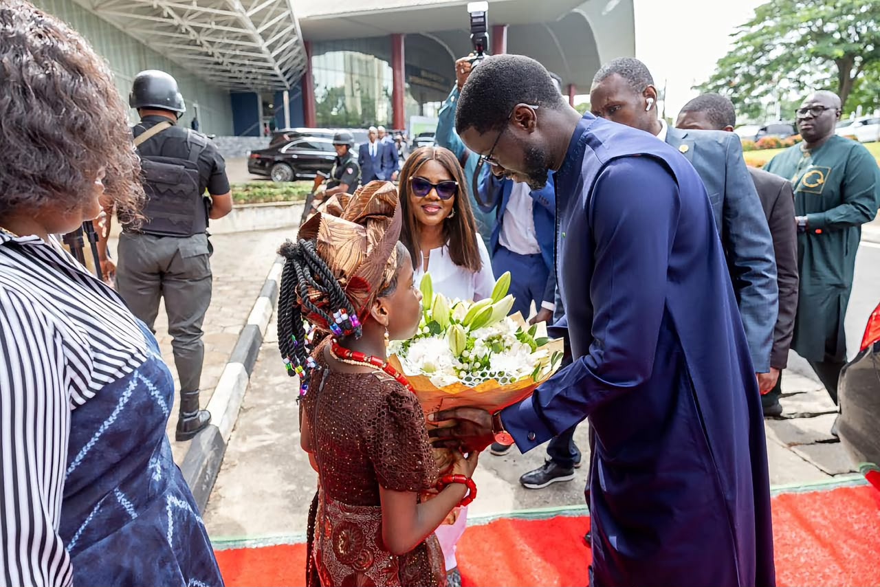 CEDEAO : à Abuja, Bassirou Diomaye Faye appelle les nouveaux juges à rendre une justice impartiale