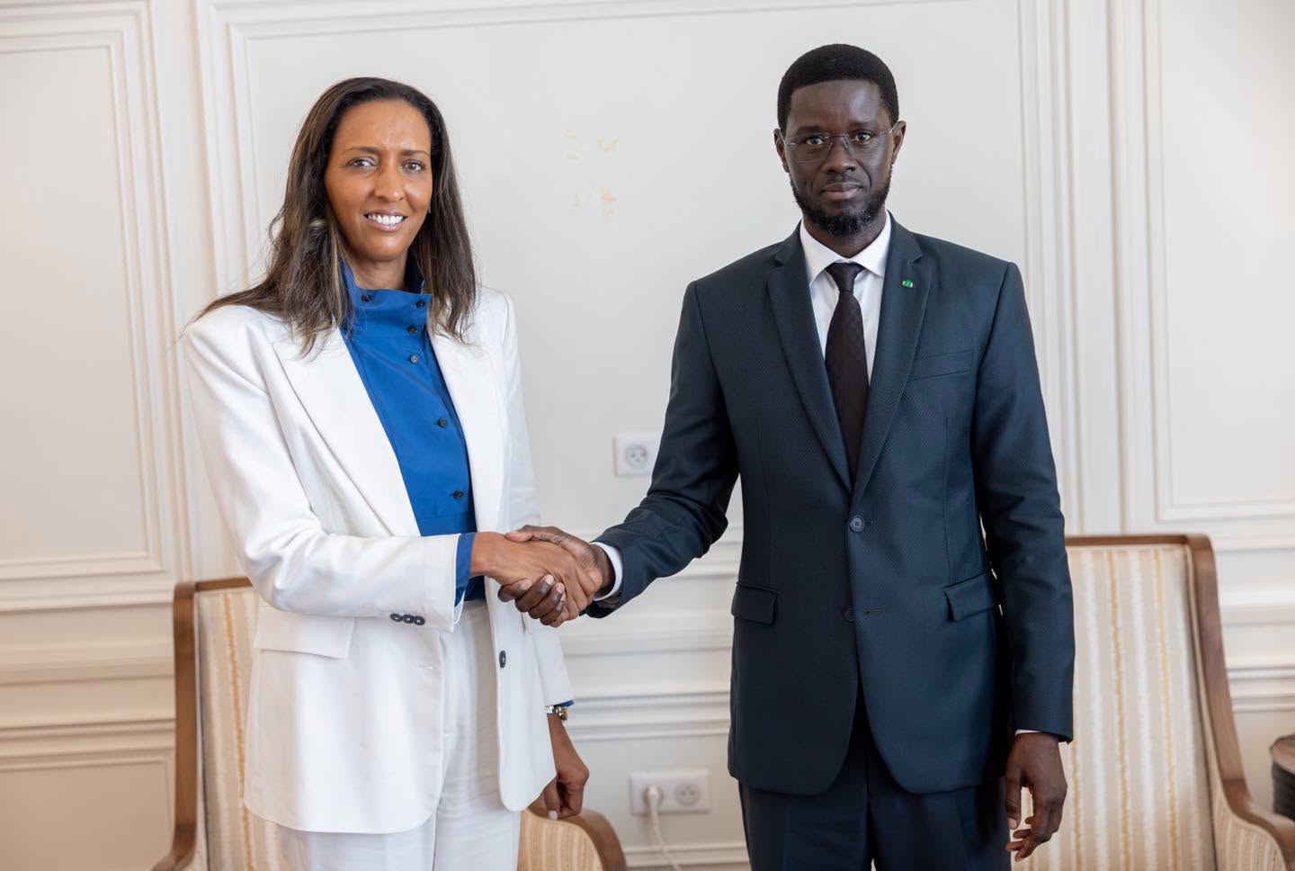 JOJ Dakar 2026 : Bassirou Diomaye Faye reçoit les représentants du Cabo Verde et de la Chine.