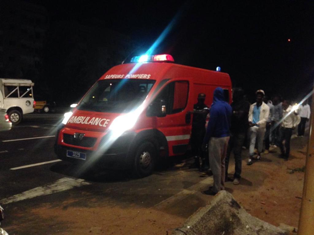 Encore un accident à hauteur de l'école Mariama Niasse : Un véhicule de police et un taxi se retrouvent dans le décor