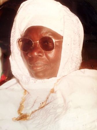 Mot de remerciement du ministre Oumar Youm suite au rappel à Dieu de sa maman