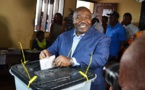 Gabon: Bongo donné vainqueur avec 49,85%