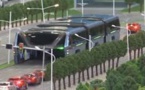 (Vidéo):Bus enjambeur : le bus enjambeur en Chine, une escroquerie ?