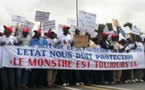 A Dakar, des centaines de manifestants pour défendre la presse