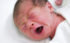 Un jeune papa de 21 ans a fracassé le crâne de son bébé qui l'empêchait de jouer paisiblement à FIFA à cause de ses pleurs...