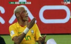 Vidéo - Neymar quitte le terrain en sang après un coup de coude