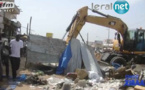 Vidéo: destruction de 47 cantines au Marché Gueule Tapée