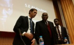 Le président Abdoulaye Wade à la conférence inaugurale à l’amphithéâtre Emile Boutmy: « Si nous voulons avoir une monnaie continentale, il faut que les pays les plus riches soient prêts à aider les plus pauvres »
