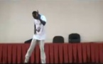 Vidéo: Michael Jackson version Sénégal, regardez il est fort!!!