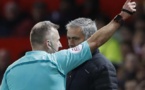 Premier League: José Mourinho de nouveau suspendu une rencontre pour... un coup de pied dans une bouteille