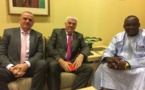 Photo: les diplômates européens rendent visite le président élu Adama Barrow