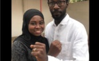 Fatima Sendeng, fille de Solo Sendeng tué en Gambie, pose ici avec Fadel Barro de Y'en a marre