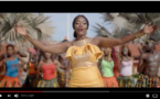 Vidéo: Coumba Gawlo - Allez Africa, clip officiel