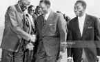 Lamine Guèye et Léopold Sédar Senghor en compagnie de l'ancien Président du Dahomey Hubert Maga 
