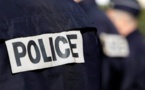  Une femme enceinte de 7 mois se poignarde pour tuer son bébé
