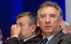 Fillon sous l'influence "des puissances d'argent", dit Bayrou
