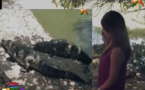 Vidéo – Soumboulou Bathily a peur des crocodiles de la Gambie… Regardez !