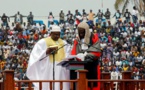 Adama Barrow libère tous les détenus sans jugement