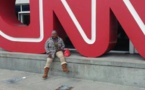 Mère Dial au siège de la chaîne américaine CNN