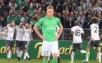 Vidéo: Ligue Europa retour: l’AS Saint-Etienne s’incline petitement contre Manchester United (0-1)