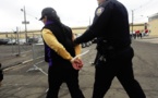 Etats-Unis: vidéo virale de l'arrestation d'un père sans-papiers filmée par sa fille