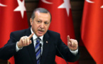 Erdogan répond aux Pays-Bas en les traitant de " vestiges nazis, fascistes"