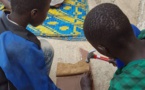 Photos-Activités de création manuelle pour les talibés Petites Gouttes