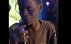 Vidéo - A mourir de rire: Ce garçon aveugle fait la revue de presse mieux que Ameth Aidara et Mamadou Mouhamed Ndiaye