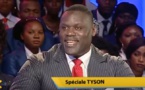Vidéo: Tyson a reçu avec tous les honneurs en Côte d'Ivoire