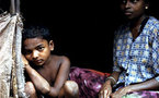 Vidéo /  Sri Lanka - Le gouvernement exhorte les civils à fuir les combats sans délai