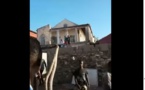 Vidéo: Incroyable, mais vrai! La maison de l'imam de Gorée prend feu, incapables de circonscrire le feu par manque...d'eau