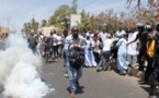 Avenue Cheikh Anta Diop: les étudiants bloquent la circulation pour réclamer 8 mois de bourse