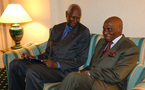 Abdou Diouf pour un respect des mandats électoraux en Afrique