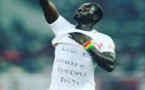 (02 Photos et vidéo) : « Love You Cheicky », le vibrant hommage de Papis Demba Cissé après son but