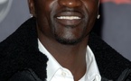 Akon est papa depuis six mois mais... il vient de l'apprendre !