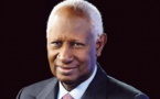 Vidéo - Législatives 2017 : Abdou Diouf est venu accomplir son acte citoyen