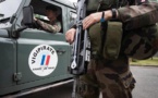 France : un véhicule fonce sur des militaires, chasse à l'homme dans Paris