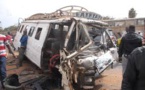 Accident mortel entre Ngaye et Mékhé: Le bus perd un pneu et s’encastre dans un arbre : 3 morts et 38 blessés