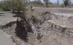 Vidéo-Mont-Rolland: Un village menacé de disparation par un phénomène de trous dans la terre