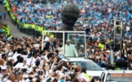 Le pape François en Colombie pour repousser « les épais ténèbres » de la soif de vengeance