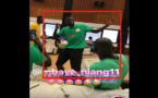 Vidéo-  Quand Mbaye Niang s’essaie à la danse « Na Goree » devant tous ses coéquipiers... A mourir de rire!!