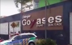 BRÉSIL: Un fils de policier tire sur des ados dans un collège