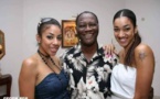 Photos : SEM Alassane Ouatarra entre deux belles nymphes, Hey Président koula bayi...