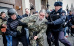 Russie: plusieurs centaines de manifestants anti-Poutine arrêtés