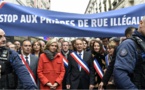 VIDÉO - Des élus chantent la Marseillaise et bousculent des fidèles musulmans en pleine prière de rue à Clichy