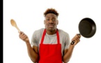Confidence: cuisinier, ma patronne me tapotait les fesses, j’ai démissionné