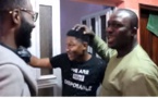 Modou Lô rencontre le "boy bandit" qui l'imite à la perfection