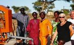 De l'eau et des livres pour le Sénégal